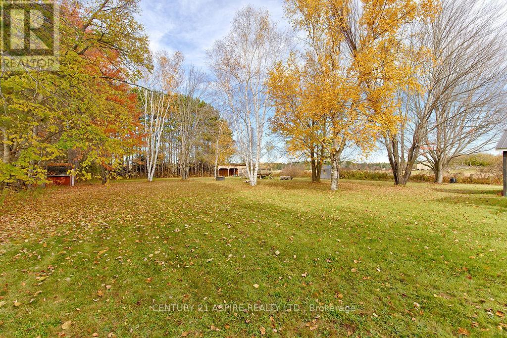 742 Zanders Road — photo 11