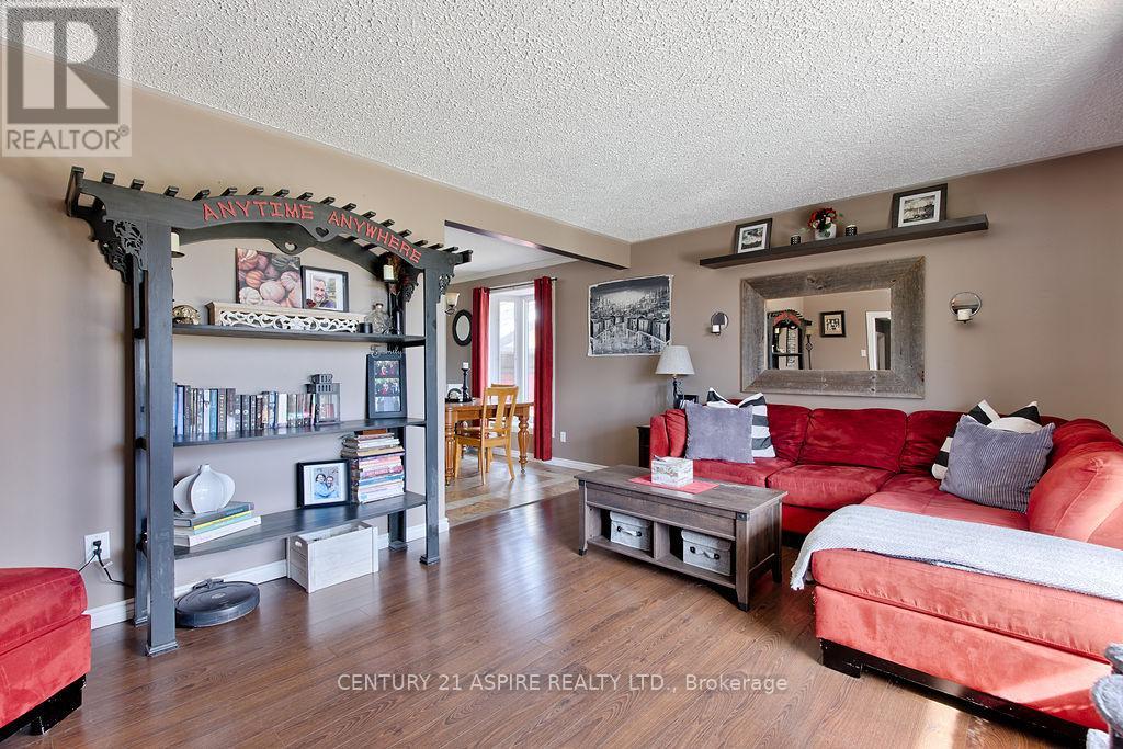 742 Zanders Road — photo 13