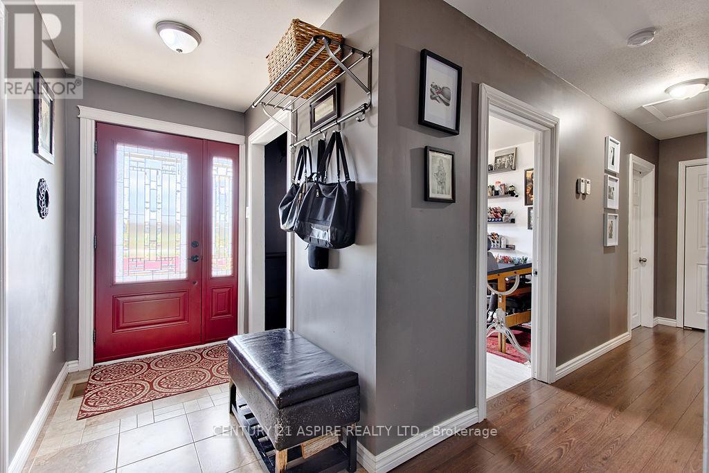 742 Zanders Road — photo 22
