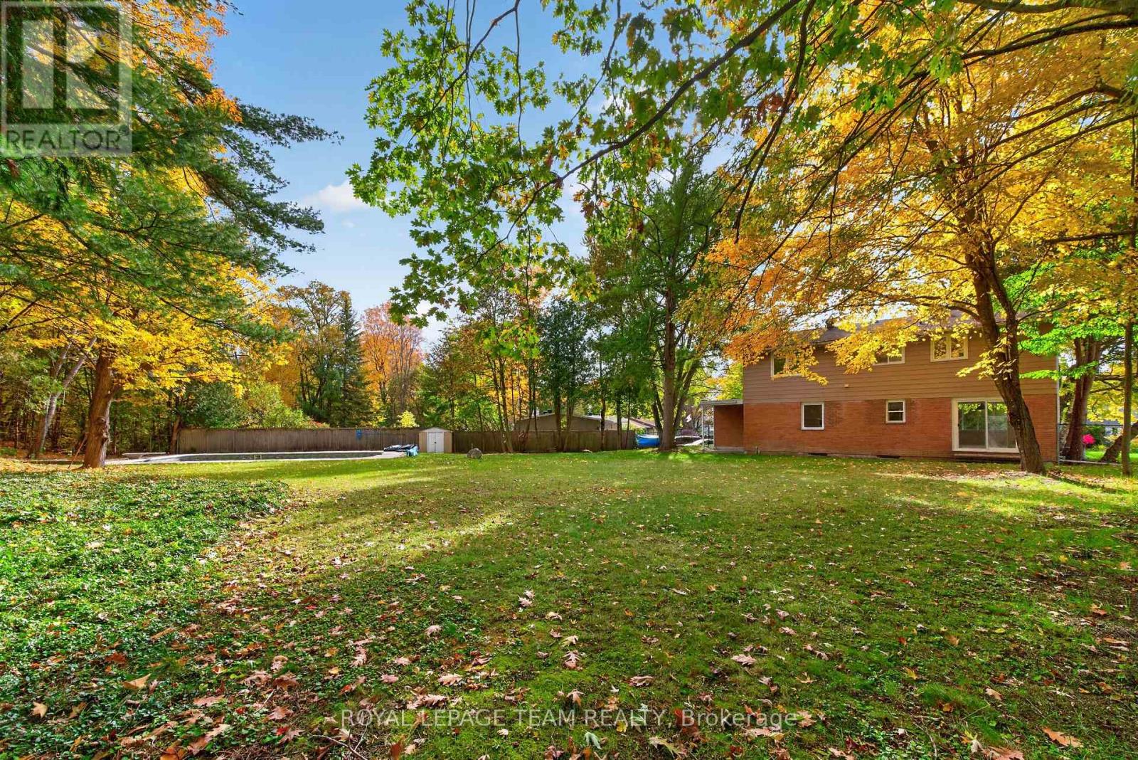 120 GLENNCASTLE DRIVE - 17