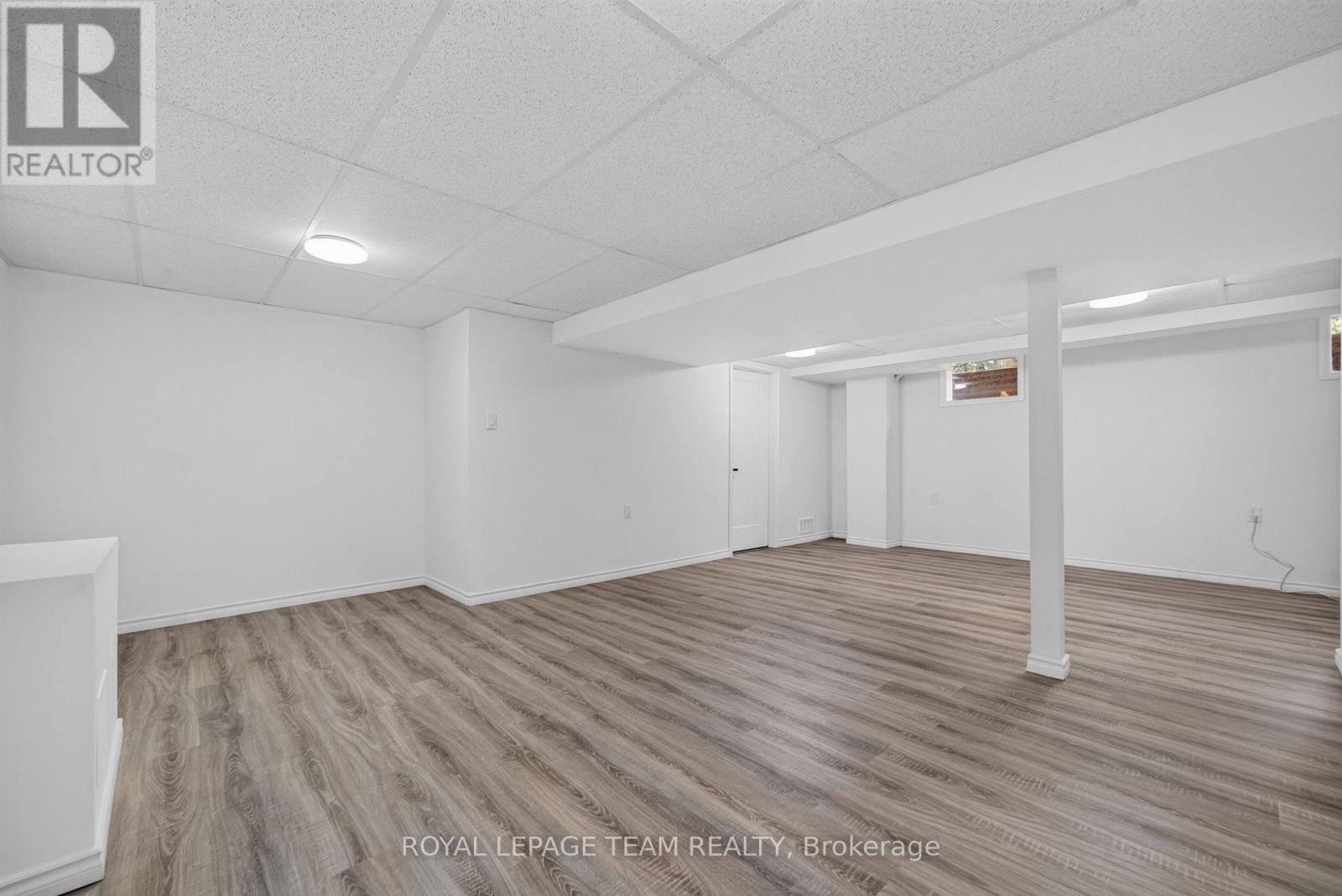 120 Glenncastle Drive — photo 42