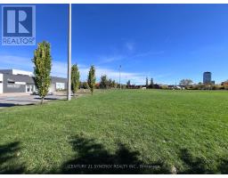 52 & 50 Stonehurst Avenue W, Ottawa, ON K1Y1R4 Photo 13