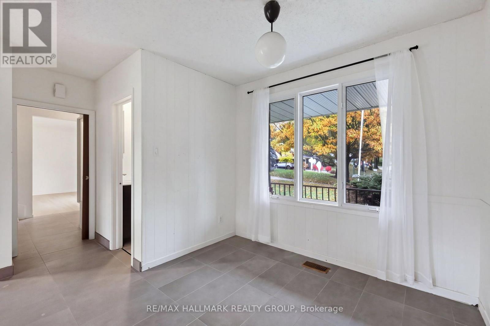 1038 ARNOT ROAD - 13
