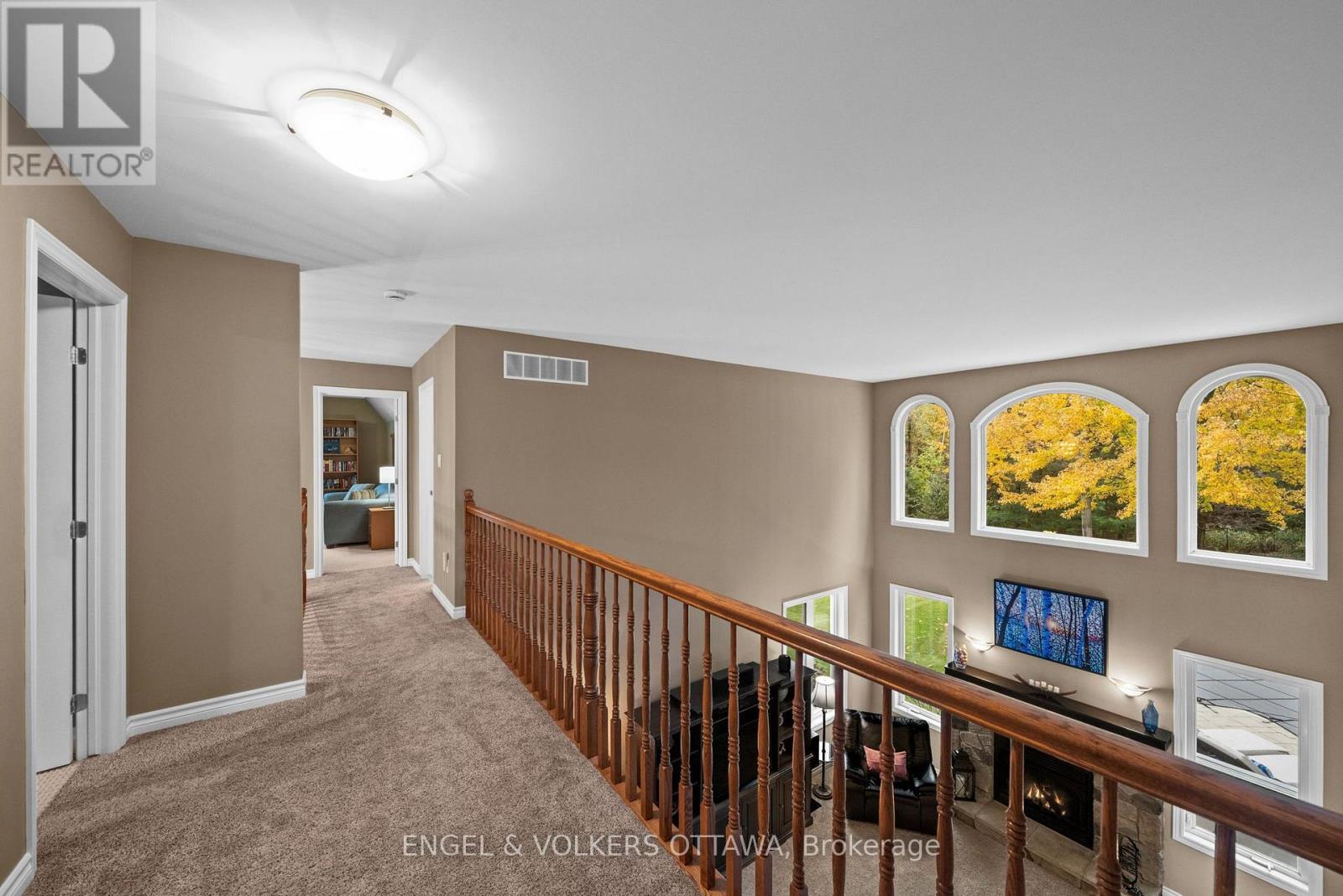 1629 SHAUNA CRESCENT - 19