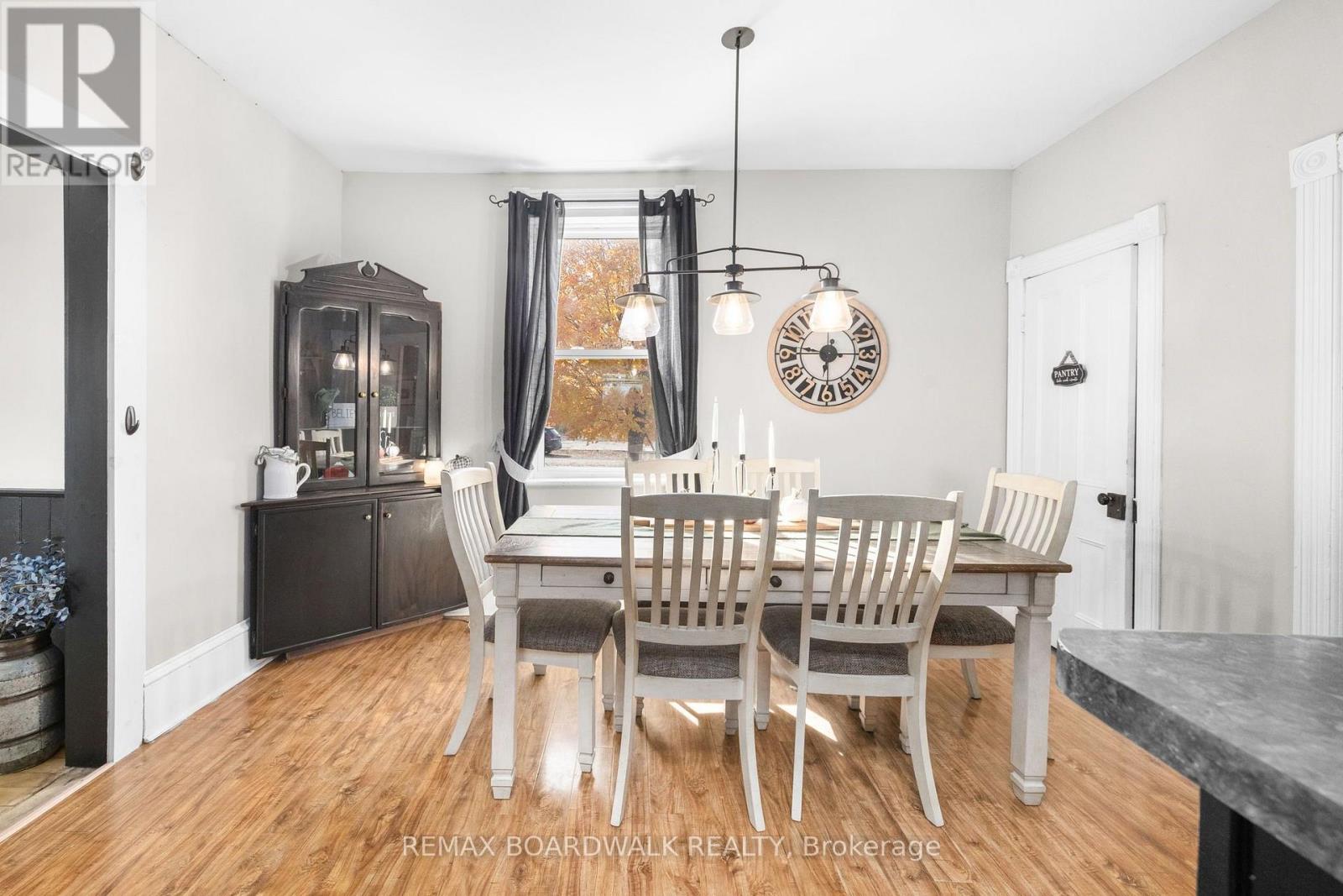 526 Kelford Drive — photo 10