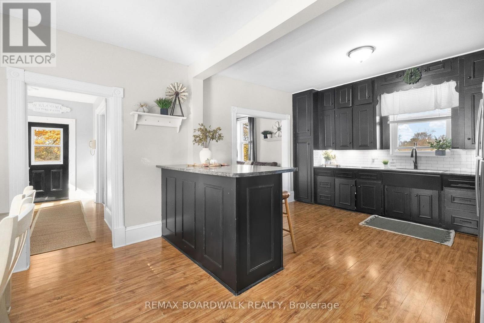526 Kelford Drive — photo 13
