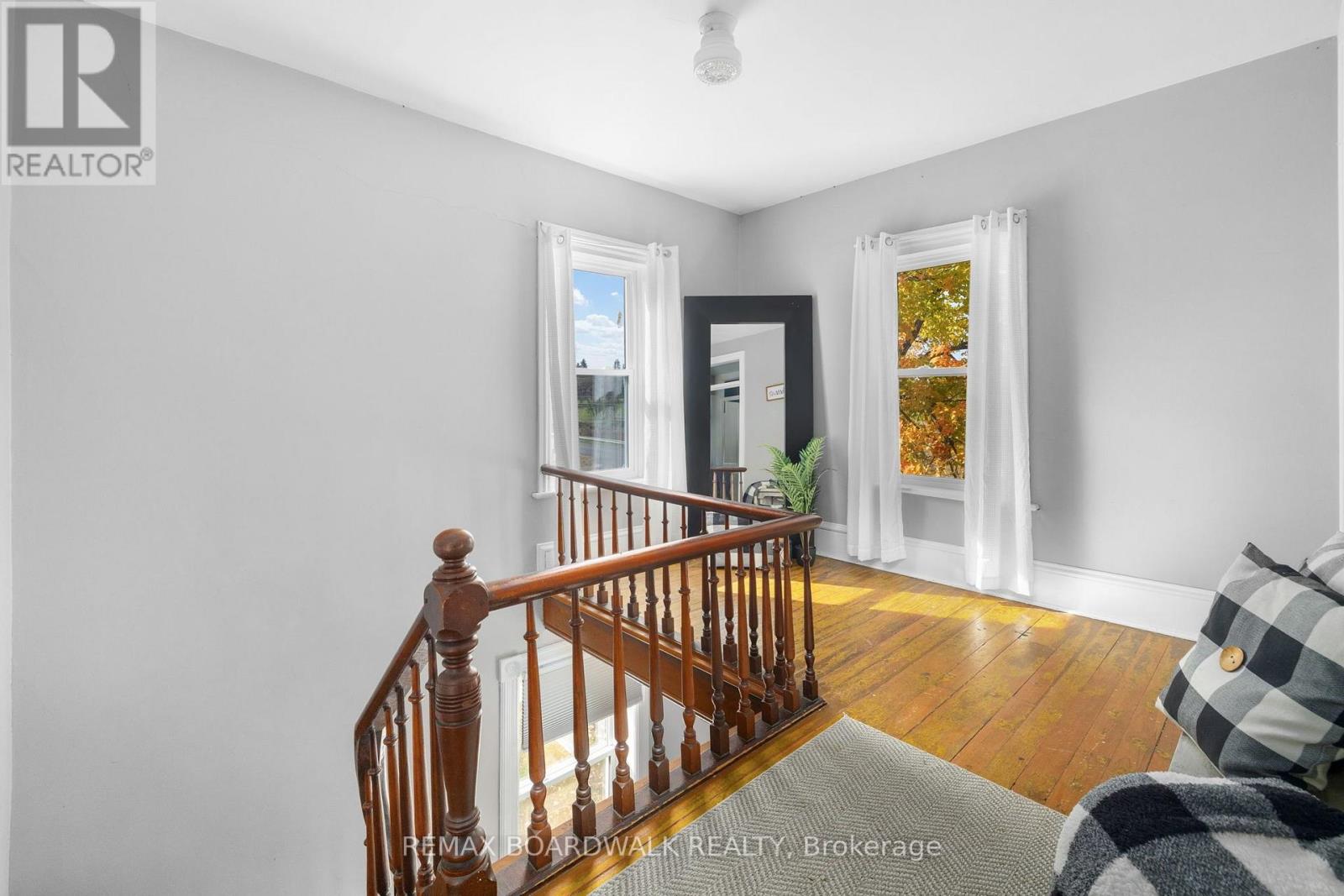 526 Kelford Drive — photo 26