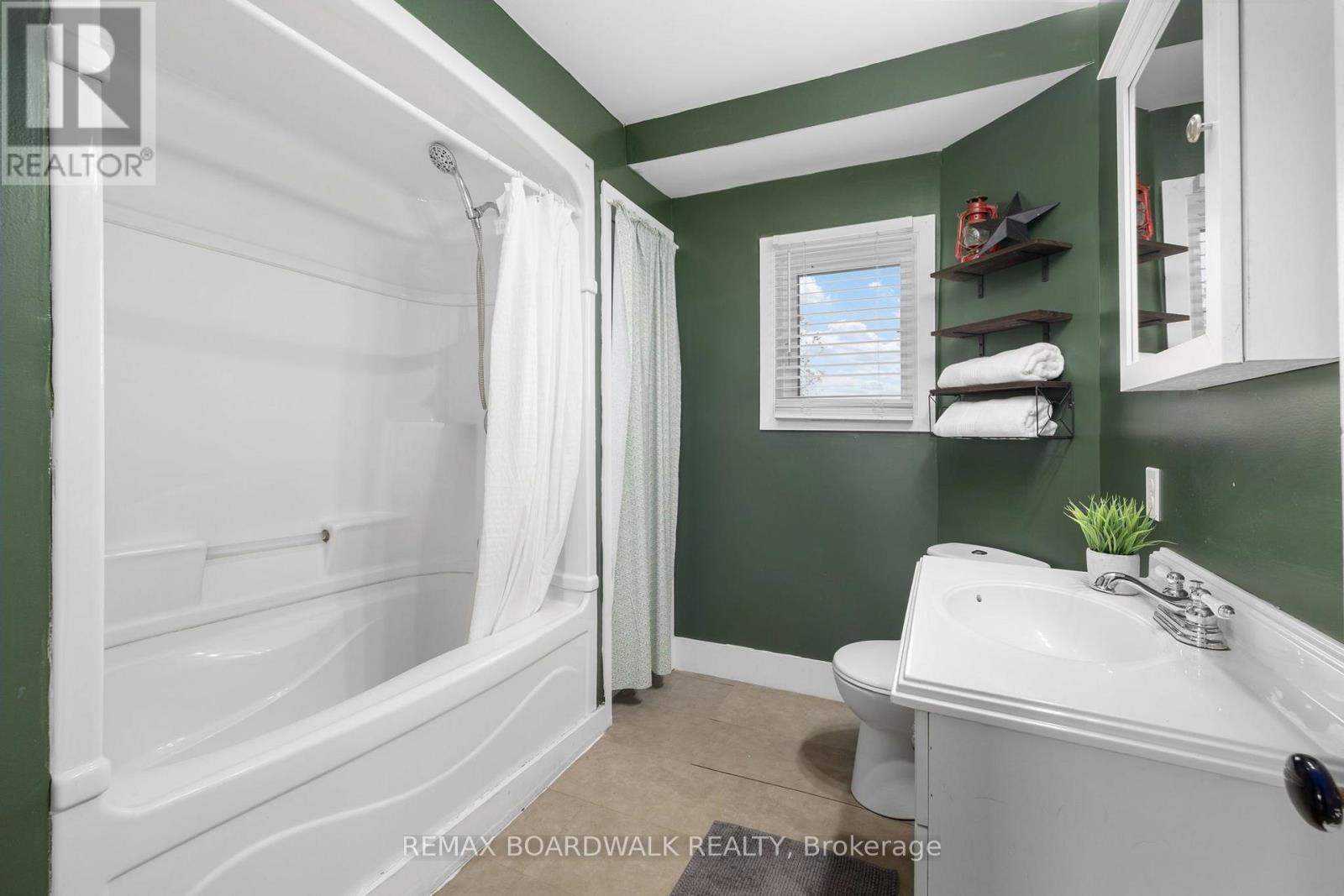 526 Kelford Drive — photo 30