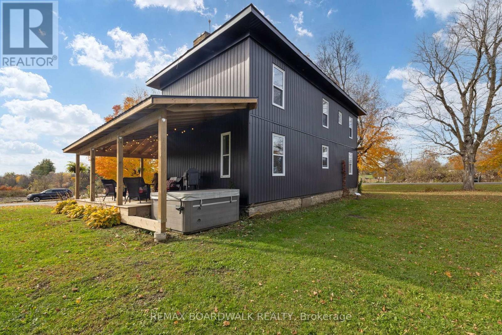 526 Kelford Drive — photo 35
