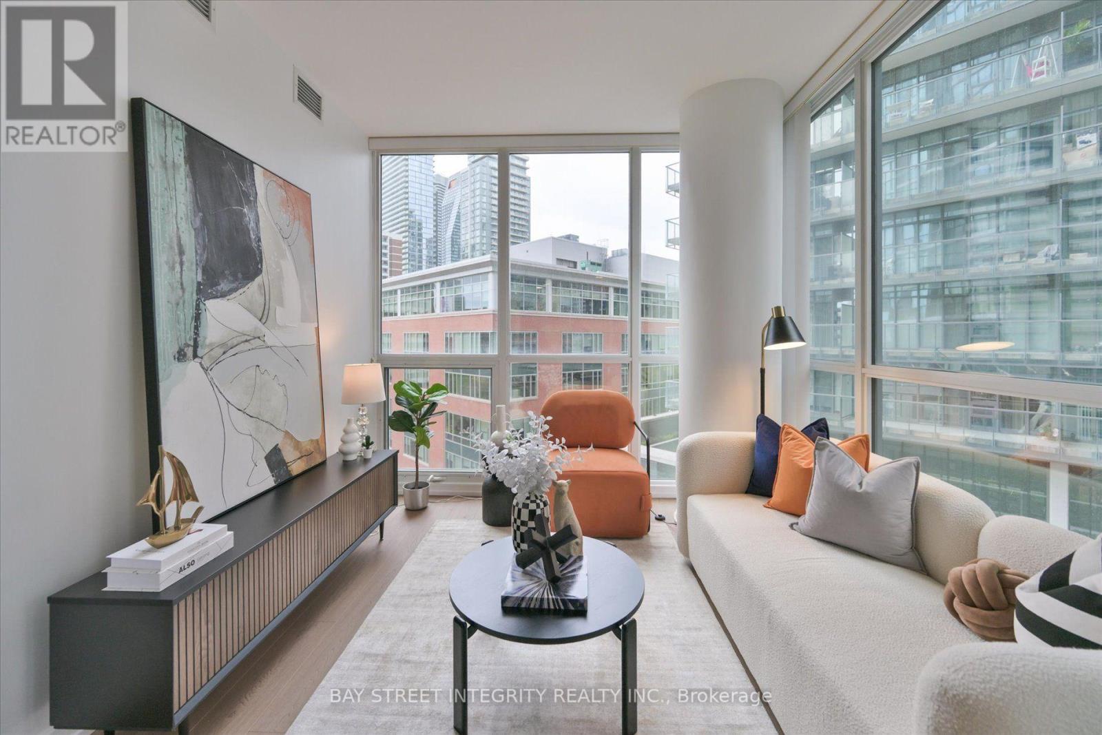802- 45 Charles Street East, Toronto, ON photo 7