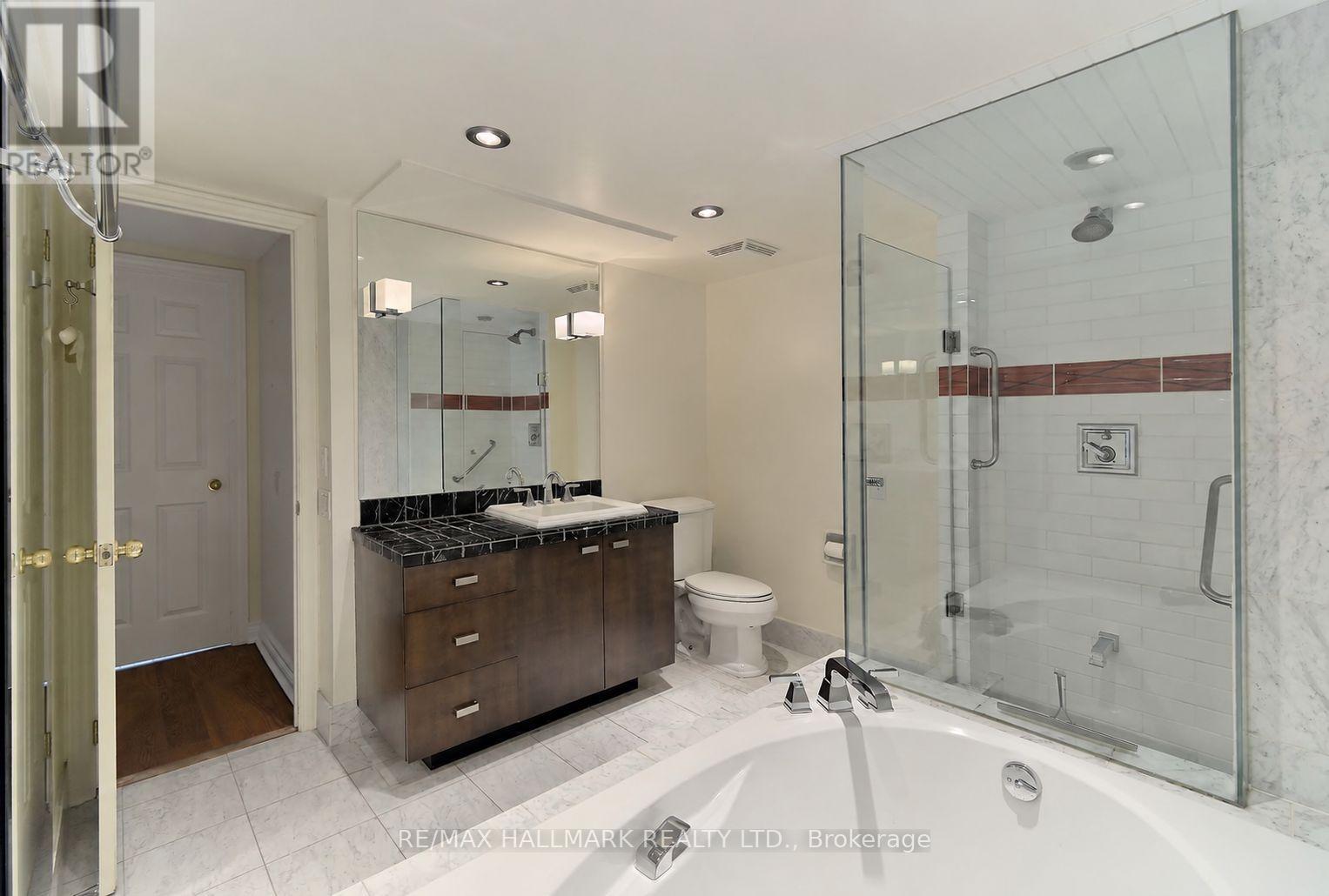 1177 Yonge Street — photo 16