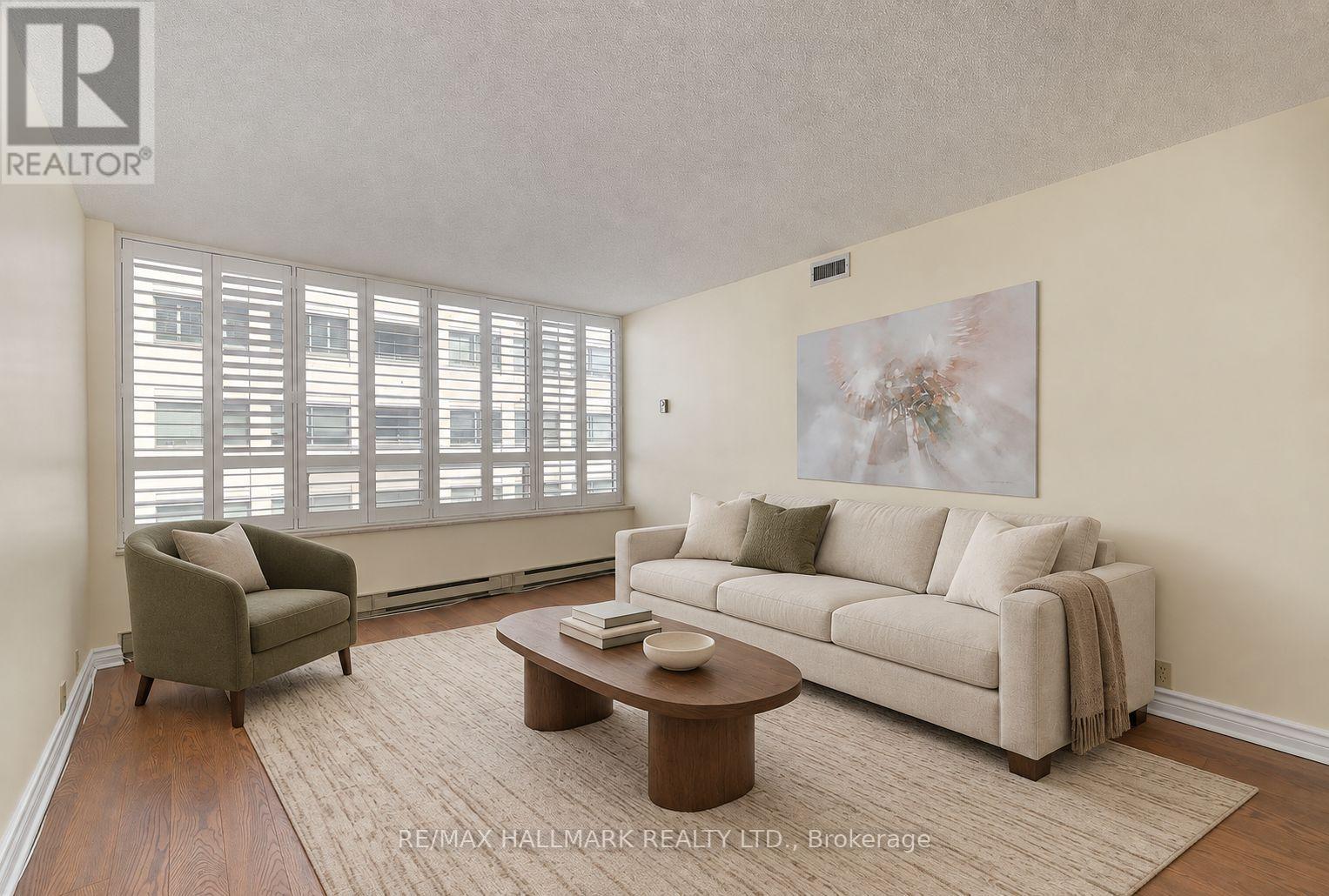 1177 Yonge Street — photo 4