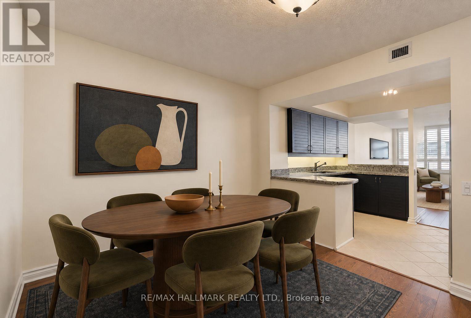 1177 Yonge Street — photo 8