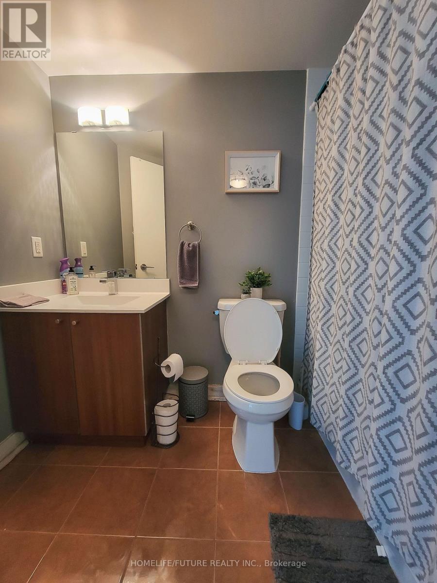5740 Yonge Street — photo 24