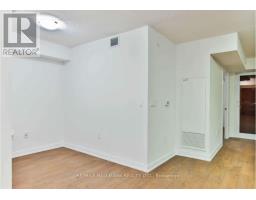 1825 - 275 Village Green Square, Toronto, ON M1S0L7 Photo 6