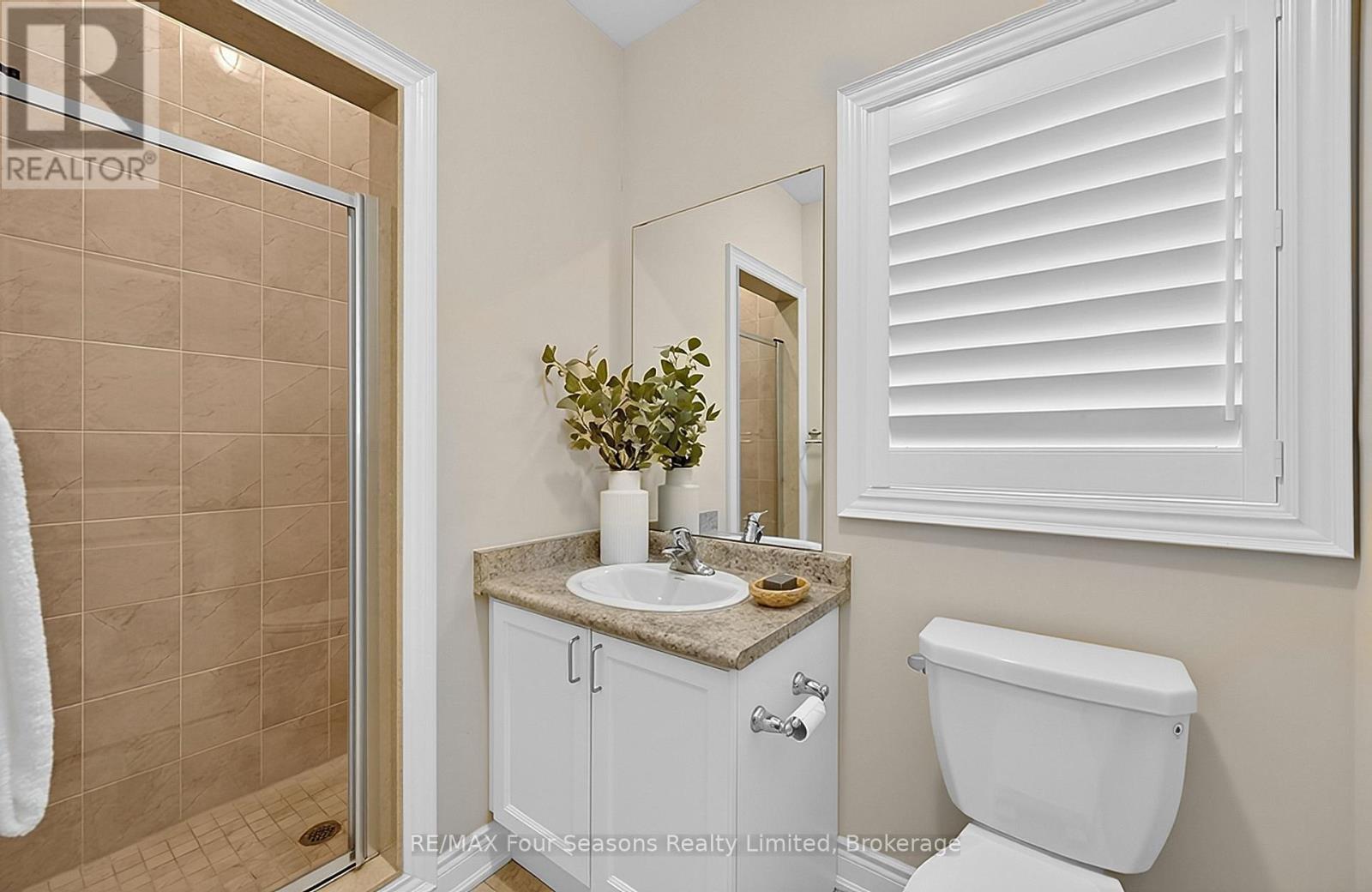 100 Kari Crescent — photo 21
