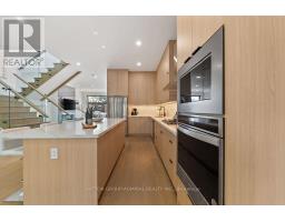 80 Bude Street, Toronto, ON M6C1X8 Photo 13