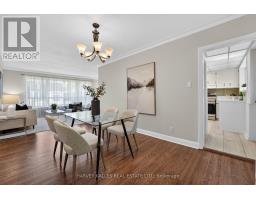 7 Greening Crescent, Toronto, ON M9A1N9 Photo 11
