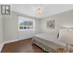 7 Greening Crescent, Toronto, ON M9A1N9 Photo 22