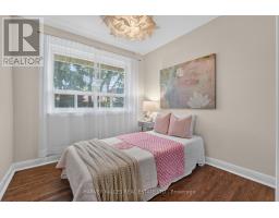 7 Greening Crescent, Toronto, ON M9A1N9 Photo 23