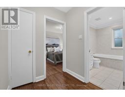7 Greening Crescent, Toronto, ON M9A1N9 Photo 26