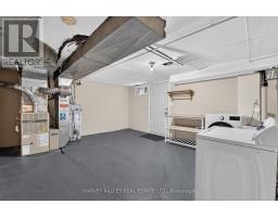 7 Greening Crescent, Toronto, ON M9A1N9 Photo 35