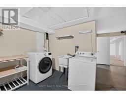 7 Greening Crescent, Toronto, ON M9A1N9 Photo 36