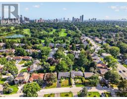 7 Greening Crescent, Toronto, ON M9A1N9 Photo 46