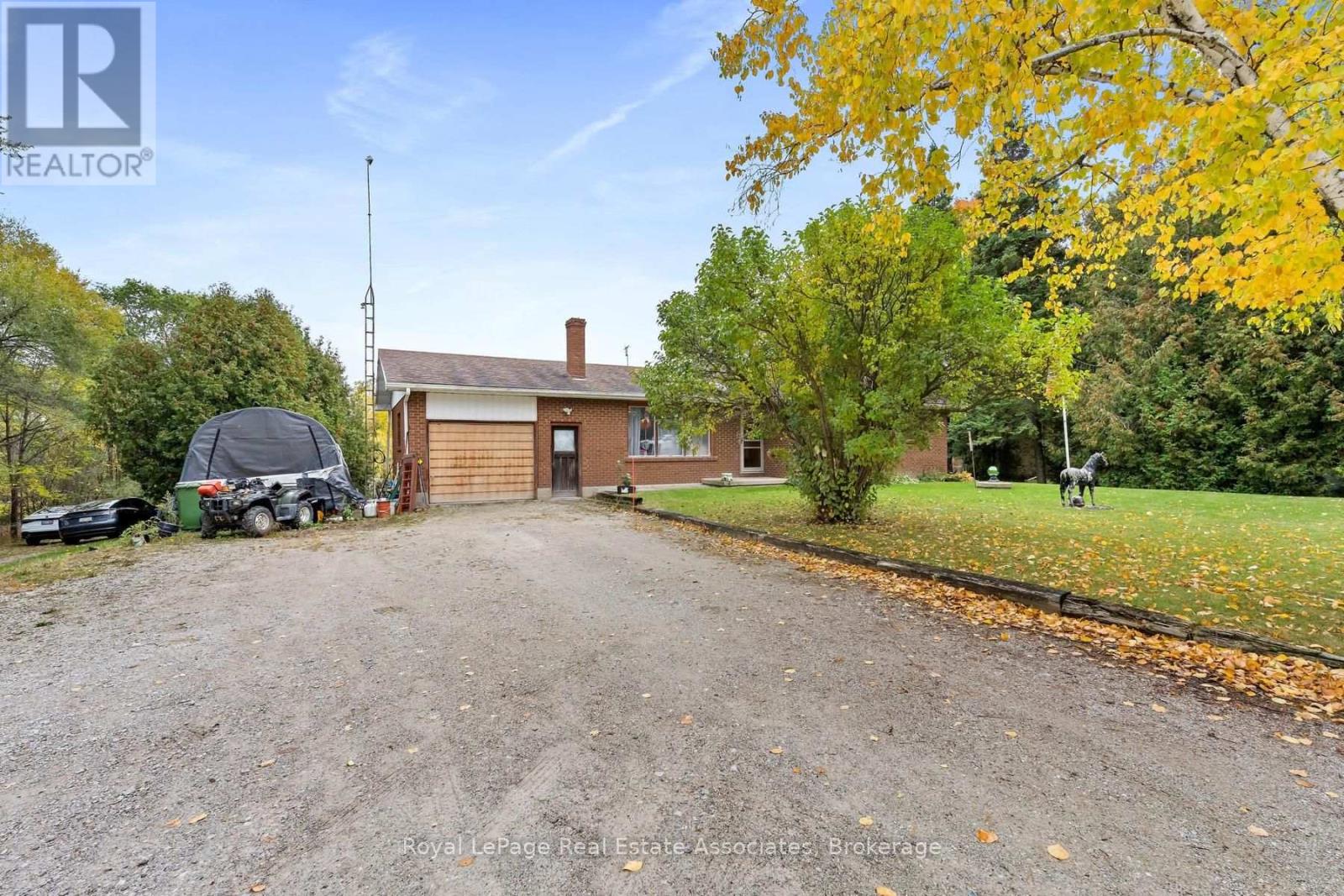 13330 5 Sideroad, Halton Hills, ON photo 3