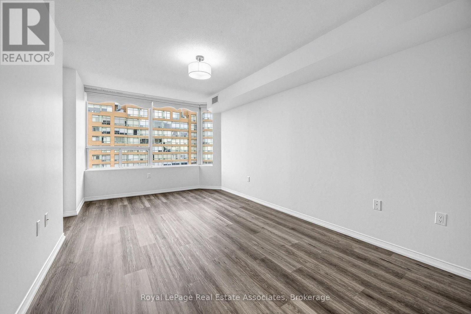 1705- 1270 Maple Crossing Boulevard, Burlington, ON photo 29