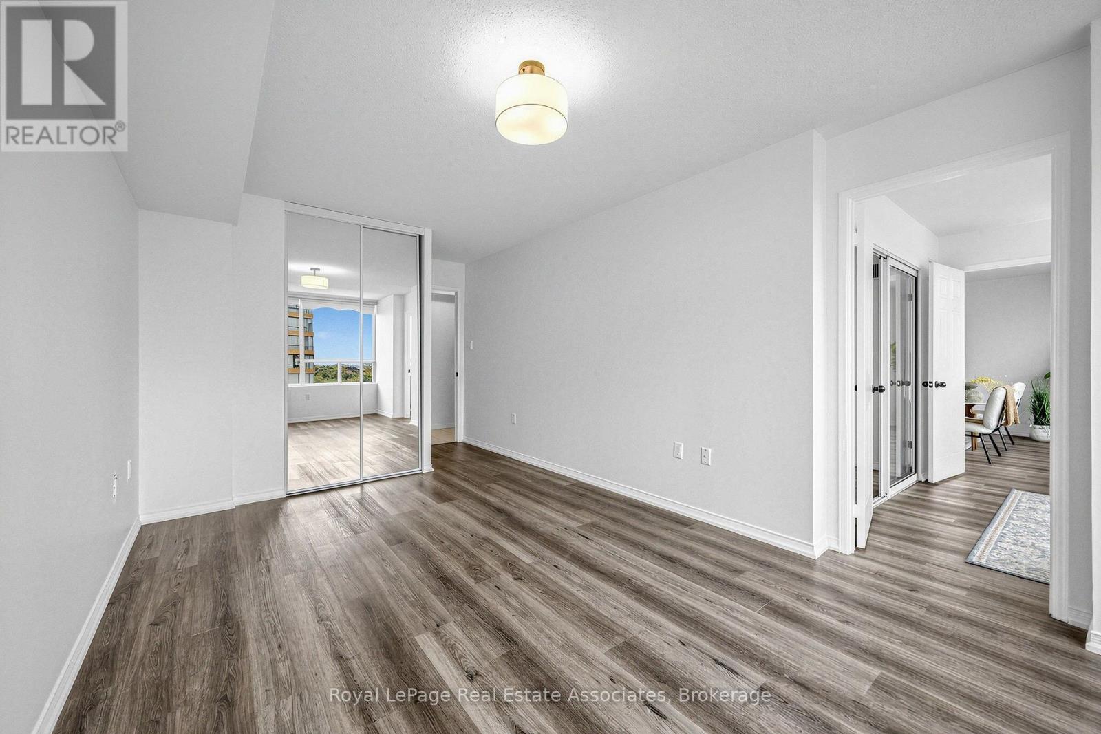 1705- 1270 Maple Crossing Boulevard, Burlington, ON photo 31