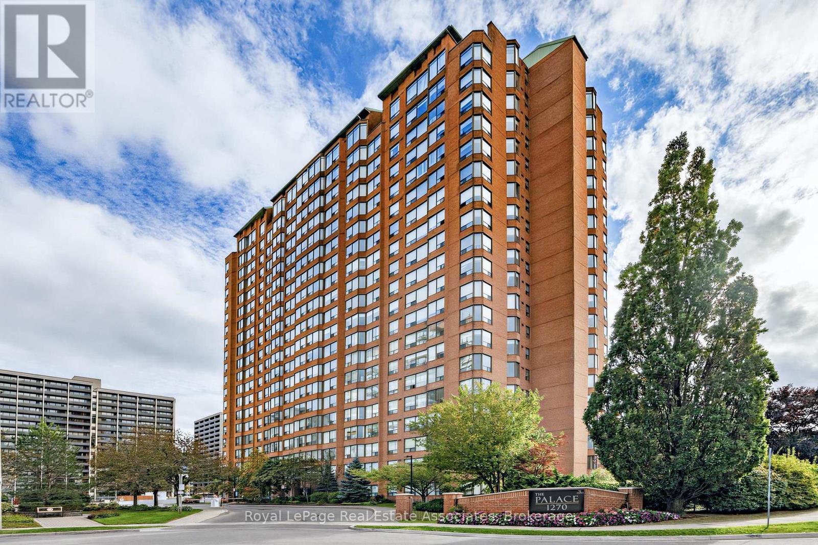 1705- 1270 Maple Crossing Boulevard, Burlington, ON photo 49