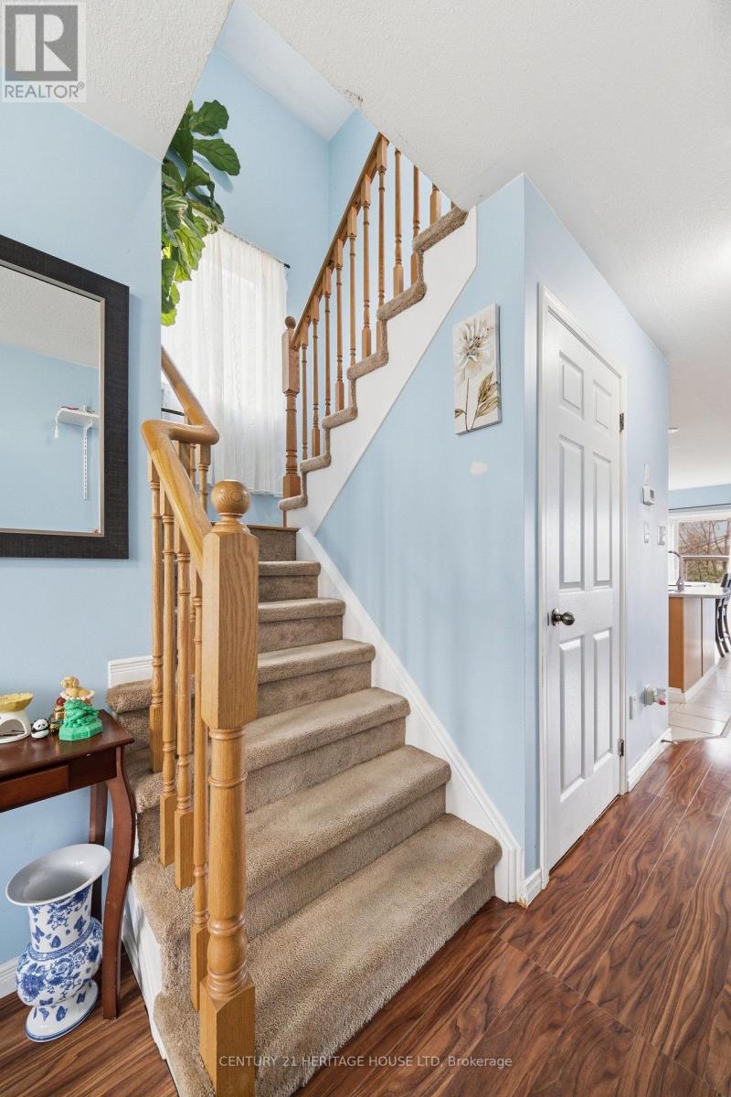 4 English Lane, Brantford, ON photo 18
