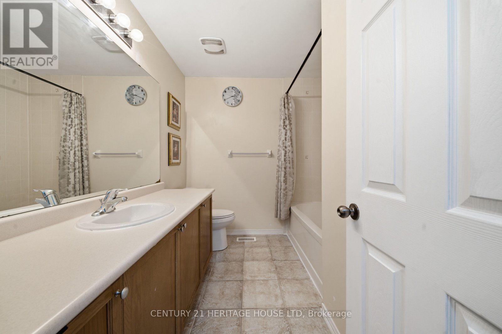 4 English Lane, Brantford, ON photo 25