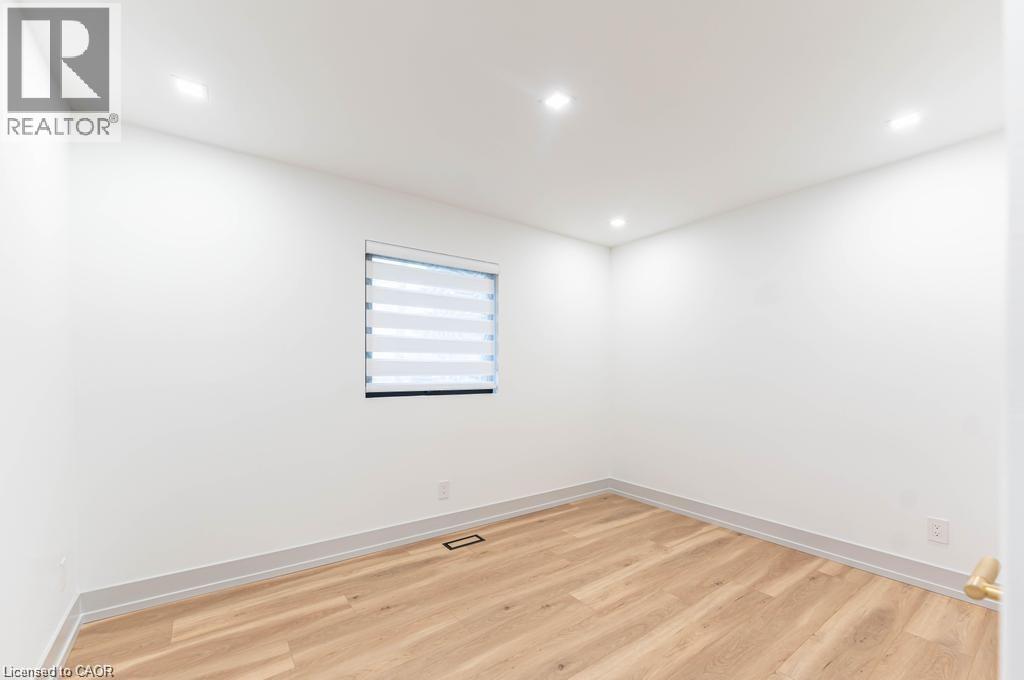 174 ROXBOROUGH Avenue Unit# Upper, Hamilton — photo 11