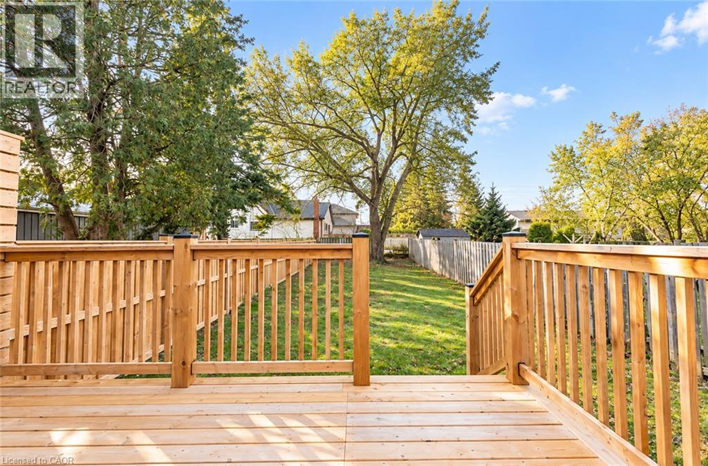 174 Roxborough Avenue — photo 18