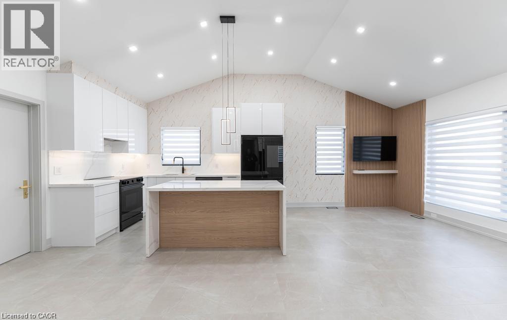 174 ROXBOROUGH Avenue Unit# Upper, Hamilton — photo 7