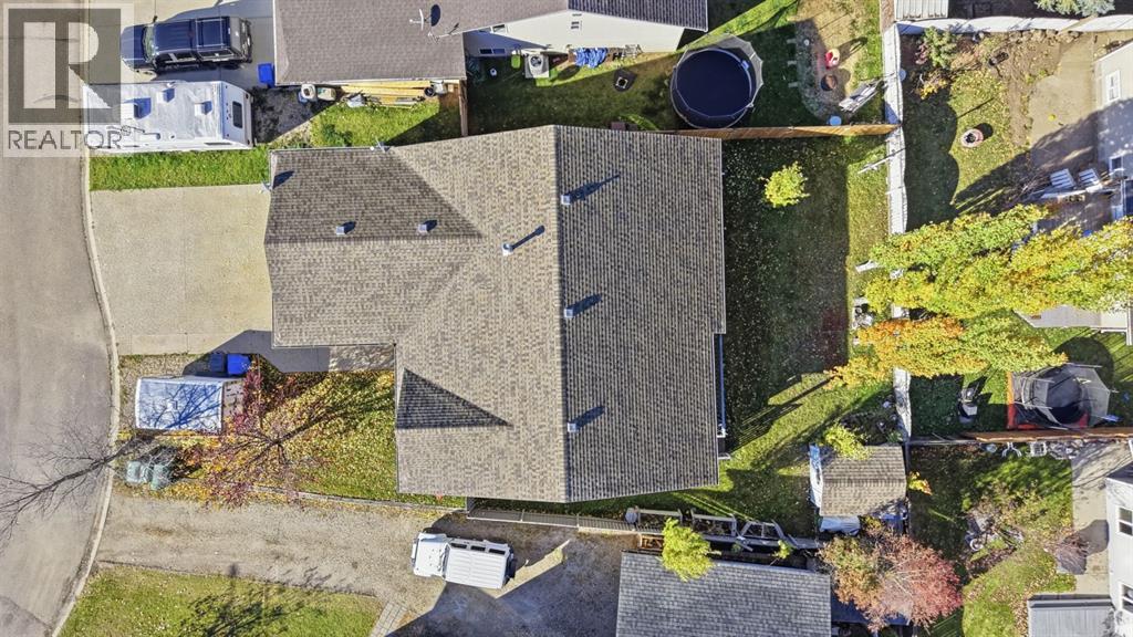 Fully Fenced Yard