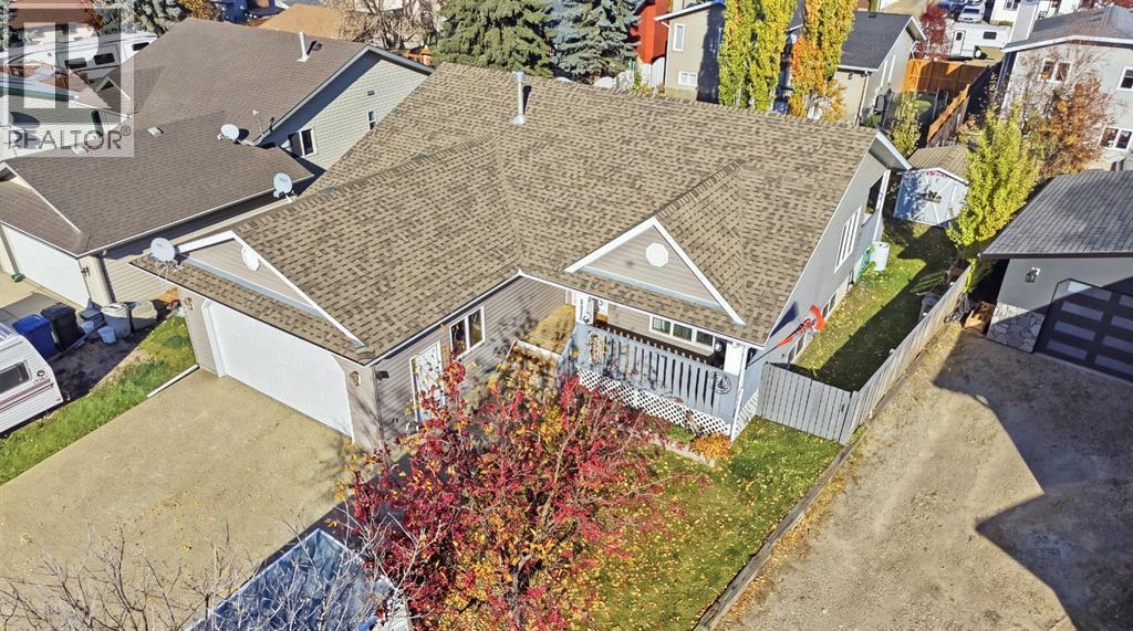 Listing photo – 5216 55 Avenue, Eckville