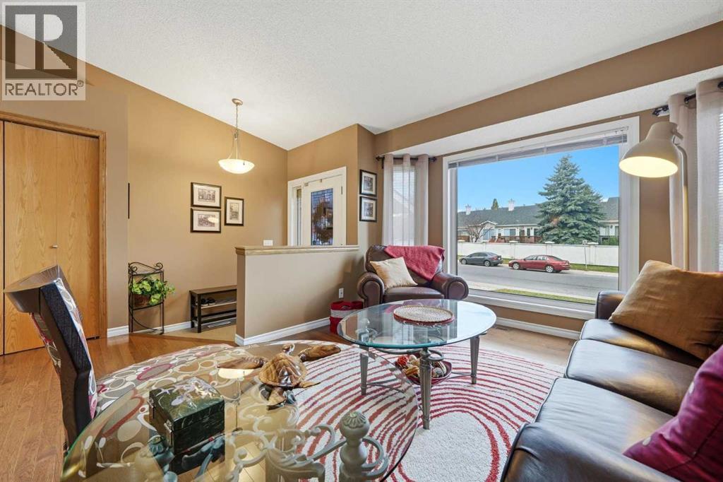 20 Sunlake Road SE - photo 6