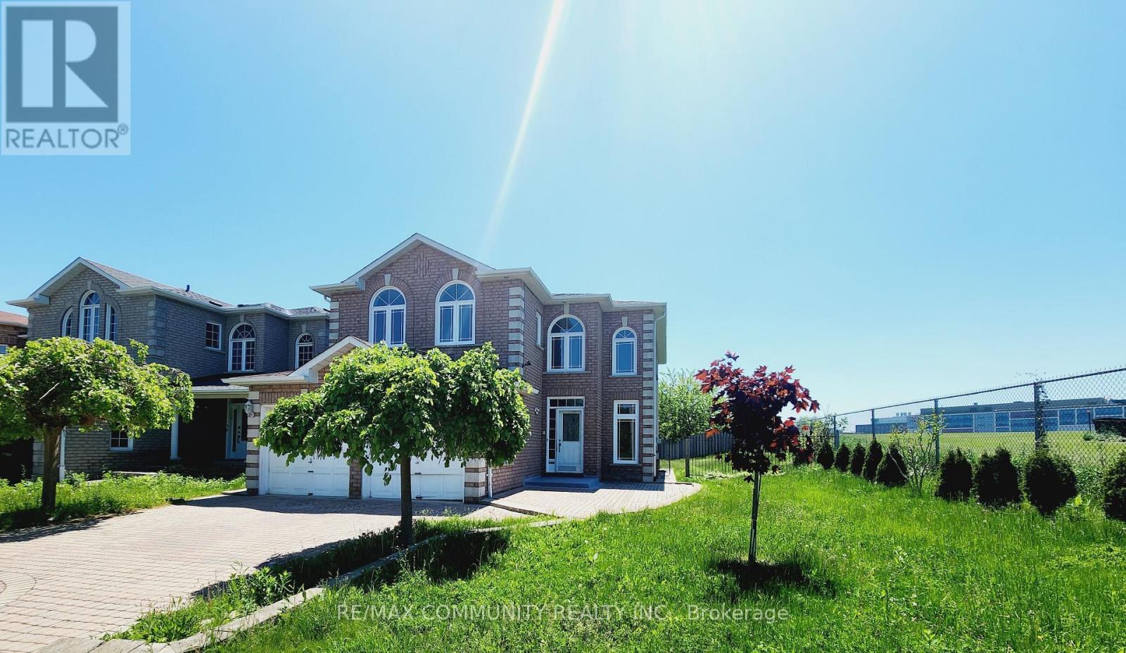 MAIN - 61 CHARTWAY BOULEVARD, Toronto (Highland Creek) — photo 2