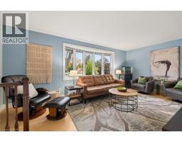 Family room - 127 Gay Crescent, Kitchener, ON N2A2C2 Photo 8