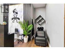 8 Flowertown Avenue, Brampton, ON L6X2J9 Photo 11
