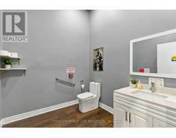 8 Flowertown Avenue, Brampton, ON L6X2J9 Photo 26