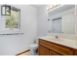 196 River Rock Crescent Se, Calgary, AB T2C4J1 Photo 22