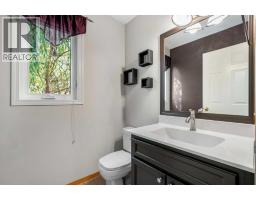 Bedroom - 196 River Rock Crescent Se, Calgary, AB T2C4J1 Photo 16