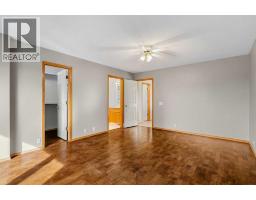 196 River Rock Crescent Se, Calgary, AB T2C4J1 Photo 21