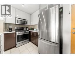 2601 2289 Yukon Crescent, Burnaby, BC V5C0B2 Photo 13