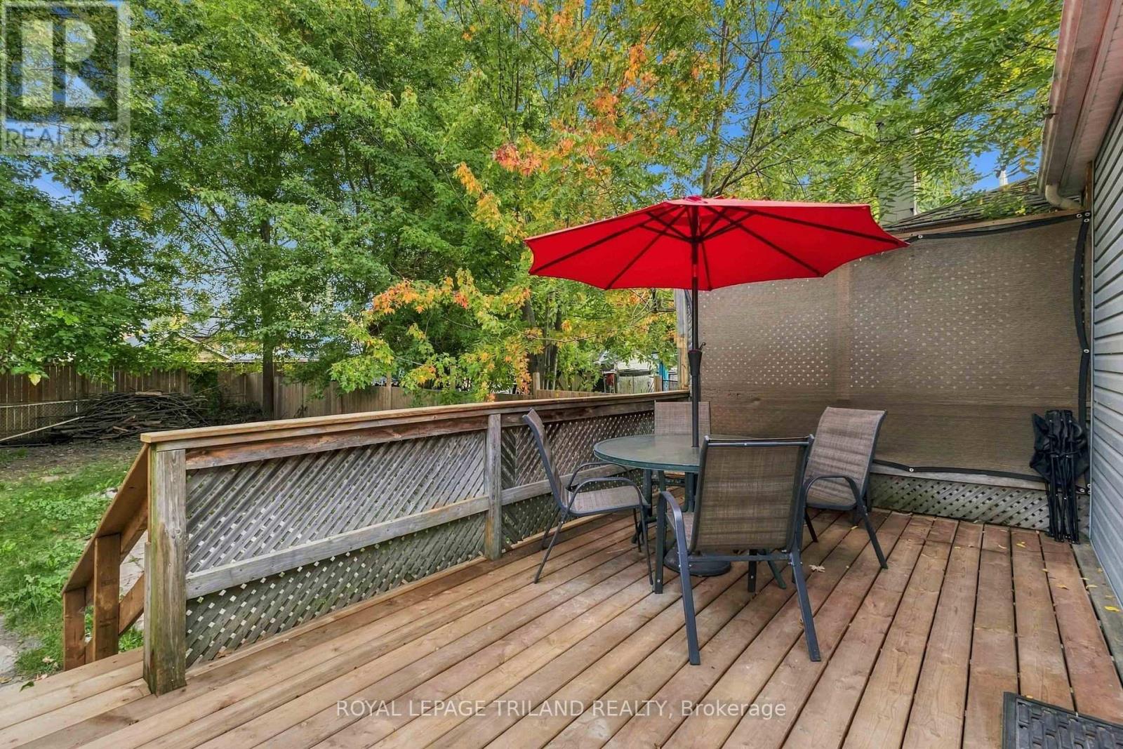 1628 Churchill Avenue — photo 30