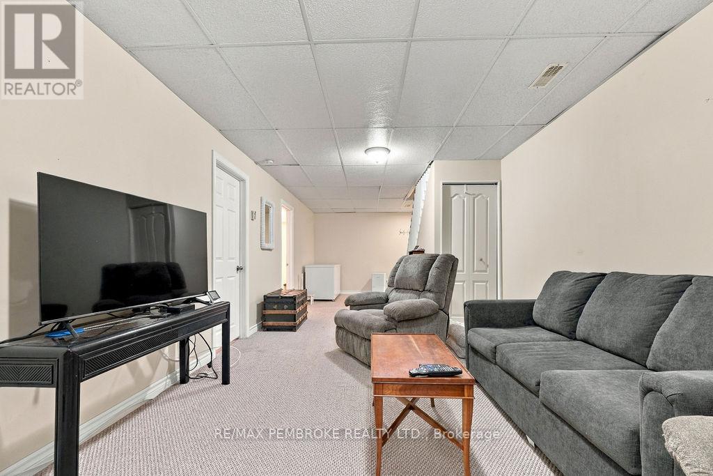 182 Market Street — photo 28